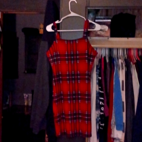 Dress - Picture 1 of 3